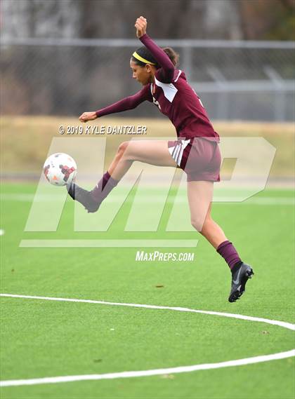 Thumbnail 1 in Liberty vs Round Rock (National Elite Prep Showcase) photogallery.