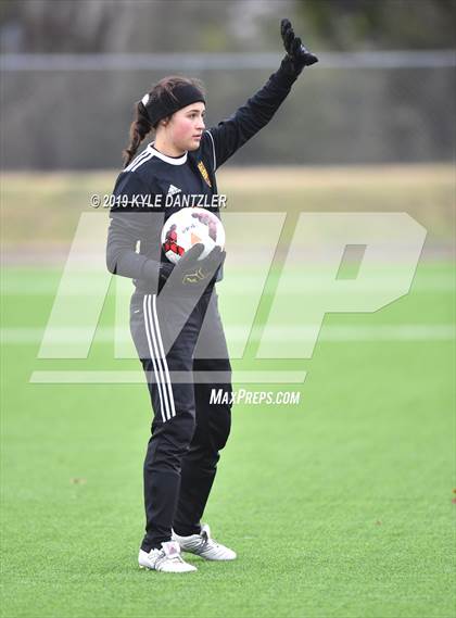 Thumbnail 1 in Liberty vs Round Rock (National Elite Prep Showcase) photogallery.
