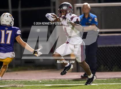Thumbnail 2 in Thibodaux vs. Destrehan photogallery.