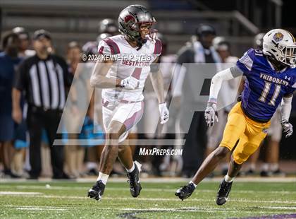 Thumbnail 1 in Thibodaux vs. Destrehan photogallery.