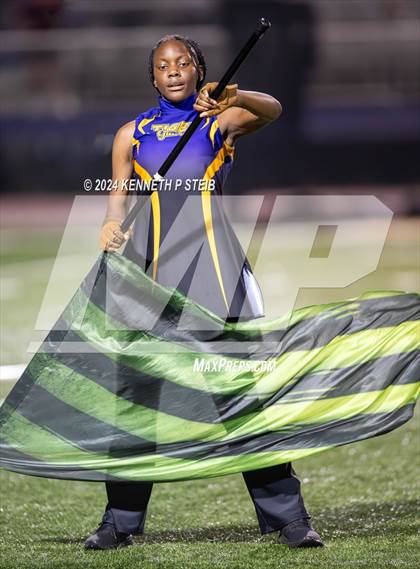 Thumbnail 2 in Thibodaux vs. Destrehan photogallery.