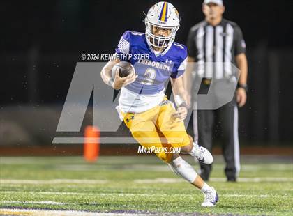 Thumbnail 2 in Thibodaux vs. Destrehan photogallery.