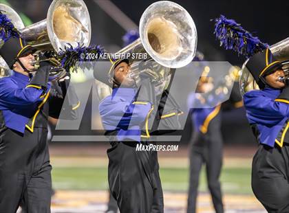 Thumbnail 1 in Thibodaux vs. Destrehan photogallery.