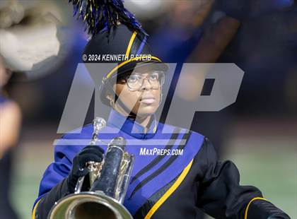 Thumbnail 3 in Thibodaux vs. Destrehan photogallery.