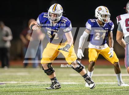 Thumbnail 2 in Thibodaux vs. Destrehan photogallery.