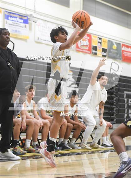 Thumbnail 3 in Canyon @ Foothill photogallery.