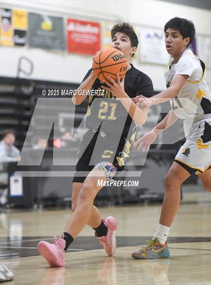 Thumbnail 2 in Canyon @ Foothill photogallery.
