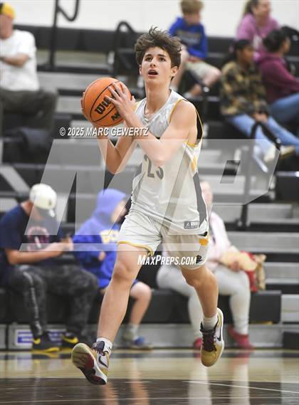 Thumbnail 1 in Canyon @ Foothill photogallery.