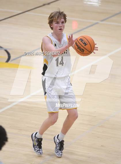 Thumbnail 2 in Canyon @ Foothill photogallery.