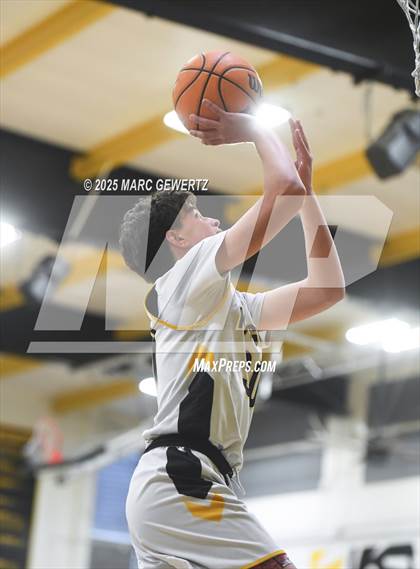 Thumbnail 1 in Canyon @ Foothill photogallery.