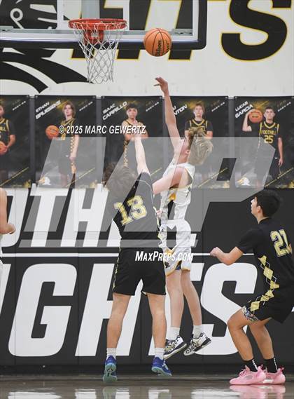 Thumbnail 3 in Canyon @ Foothill photogallery.