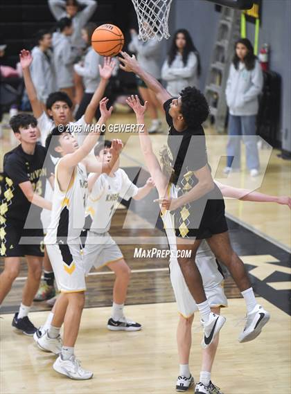 Thumbnail 1 in Canyon @ Foothill photogallery.