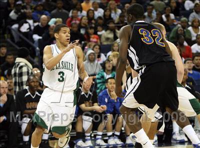 Thumbnail 3 in De La Salle vs. Newark Memorial (CIF NCS D1 Final) photogallery.