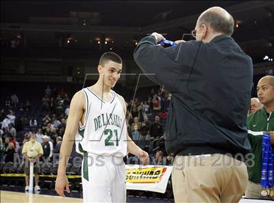 Thumbnail 2 in De La Salle vs. Newark Memorial (CIF NCS D1 Final) photogallery.