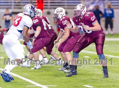 Thumbnail 2 in Calallen vs. Manvel (4A Div 2 Semifinal) photogallery.
