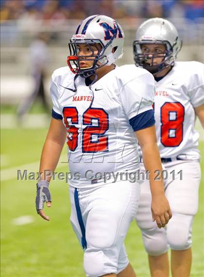 Thumbnail 2 in Calallen vs. Manvel (4A Div 2 Semifinal) photogallery.