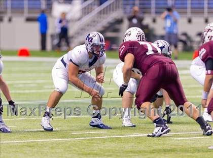 Thumbnail 1 in Calallen vs. Manvel (4A Div 2 Semifinal) photogallery.