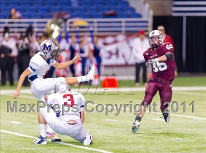 Thumbnail 2 in Calallen vs. Manvel (4A Div 2 Semifinal) photogallery.