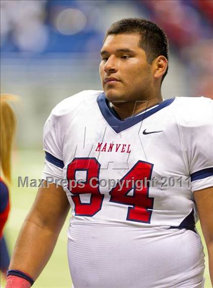 Thumbnail 2 in Calallen vs. Manvel (4A Div 2 Semifinal) photogallery.