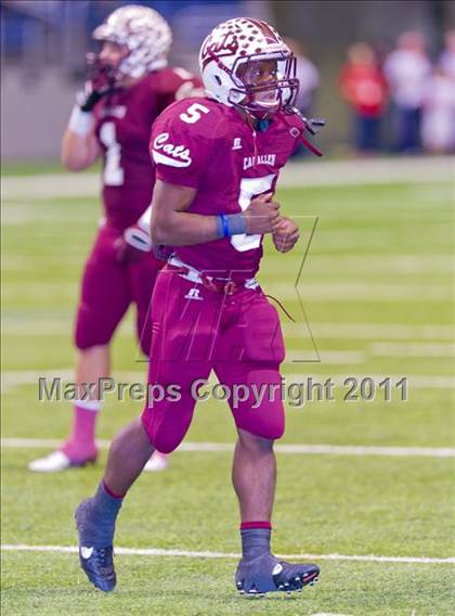 Thumbnail 1 in Calallen vs. Manvel (4A Div 2 Semifinal) photogallery.