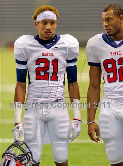Thumbnail 3 in Calallen vs. Manvel (4A Div 2 Semifinal) photogallery.