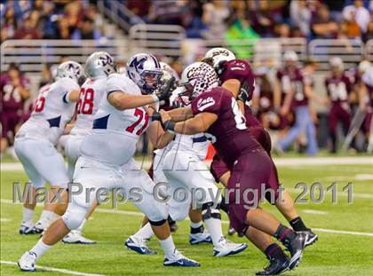 Thumbnail 1 in Calallen vs. Manvel (4A Div 2 Semifinal) photogallery.