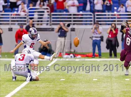 Thumbnail 1 in Calallen vs. Manvel (4A Div 2 Semifinal) photogallery.