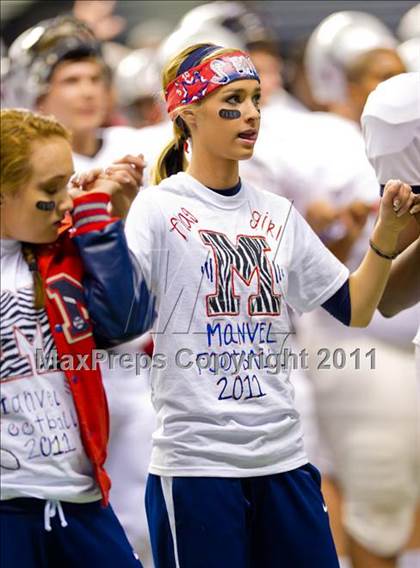 Thumbnail 1 in Calallen vs. Manvel (4A Div 2 Semifinal) photogallery.