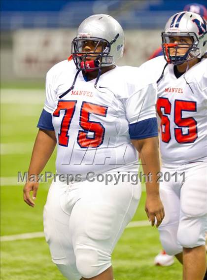 Thumbnail 2 in Calallen vs. Manvel (4A Div 2 Semifinal) photogallery.