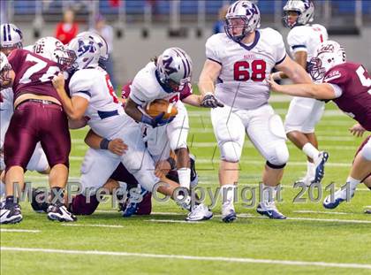 Thumbnail 2 in Calallen vs. Manvel (4A Div 2 Semifinal) photogallery.