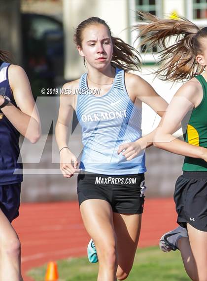 Thumbnail 3 in FVL Championships (100, 200, 400, 800 Meter) photogallery.