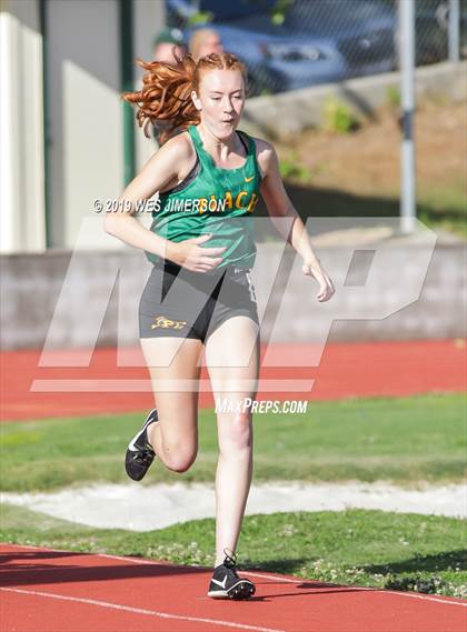Thumbnail 1 in FVL Championships (100, 200, 400, 800 Meter) photogallery.
