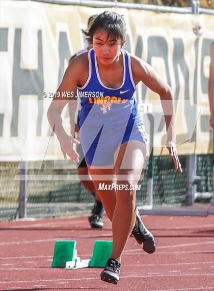 Thumbnail 1 in FVL Championships (100, 200, 400, 800 Meter) photogallery.