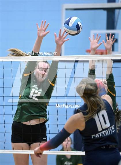 Thumbnail 2 in Aiken vs Powdersville (Dorman Tournament of Champions) photogallery.