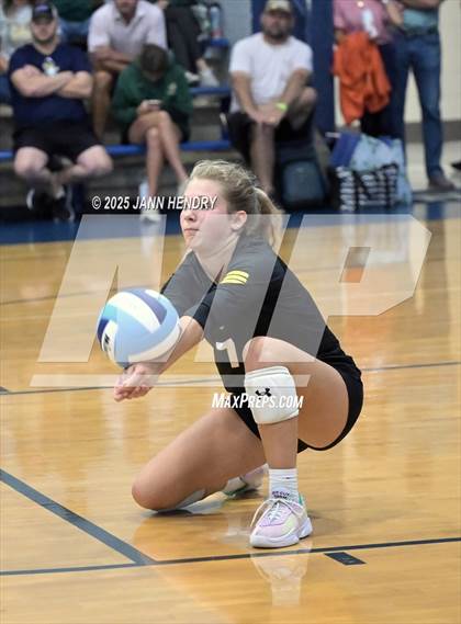 Thumbnail 2 in Aiken vs Powdersville (Dorman Tournament of Champions) photogallery.
