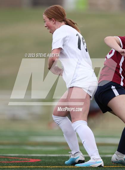 Thumbnail 2 in Arapahoe @ Cherokee Trail photogallery.