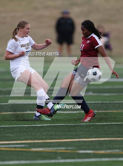 Thumbnail 1 in Arapahoe @ Cherokee Trail photogallery.