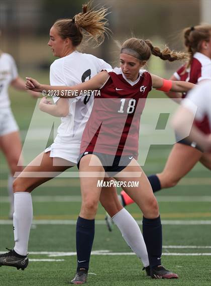 Thumbnail 1 in Arapahoe @ Cherokee Trail photogallery.