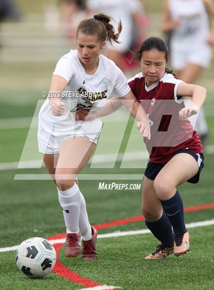 Thumbnail 3 in Arapahoe @ Cherokee Trail photogallery.