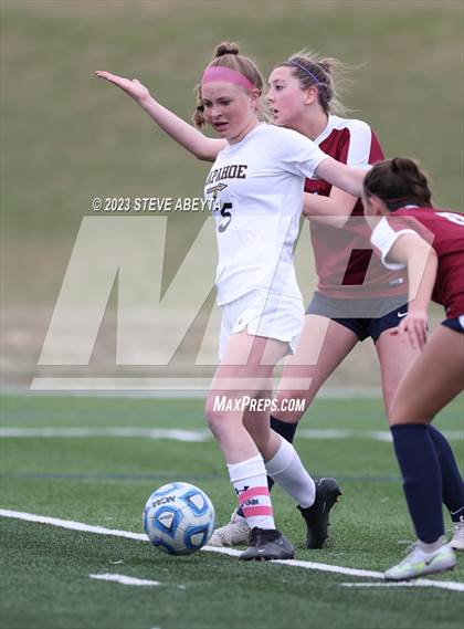 Thumbnail 3 in Arapahoe @ Cherokee Trail photogallery.
