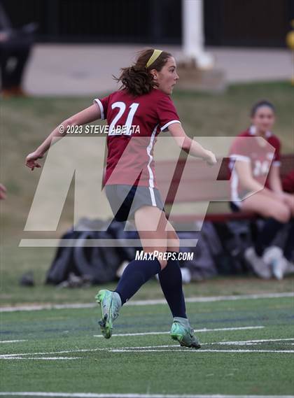 Thumbnail 2 in Arapahoe @ Cherokee Trail photogallery.