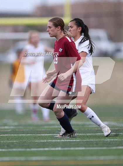 Thumbnail 2 in Arapahoe @ Cherokee Trail photogallery.
