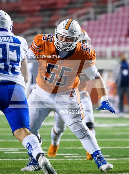 Thumbnail 3 in Orem vs. Timpview (UHSAA 5A Final) photogallery.