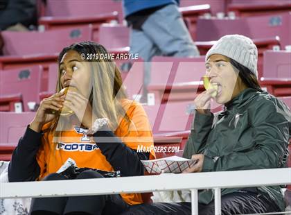 Thumbnail 2 in Orem vs. Timpview (UHSAA 5A Final) photogallery.