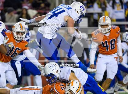 Thumbnail 2 in Orem vs. Timpview (UHSAA 5A Final) photogallery.