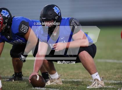 Thumbnail 3 in West Lincoln @ Maiden photogallery.