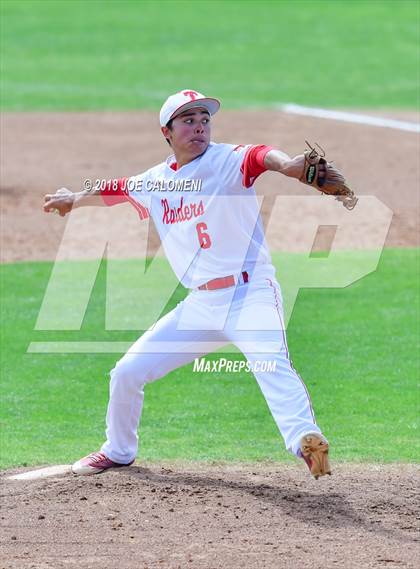 Thumbnail 2 in Lee [Robert E.] vs Taft [William H.] (South San Baseball Tournament) photogallery.