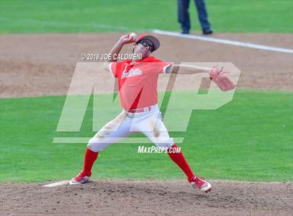 Thumbnail 3 in Lee [Robert E.] vs Taft [William H.] (South San Baseball Tournament) photogallery.