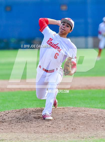 Thumbnail 2 in Lee [Robert E.] vs Taft [William H.] (South San Baseball Tournament) photogallery.