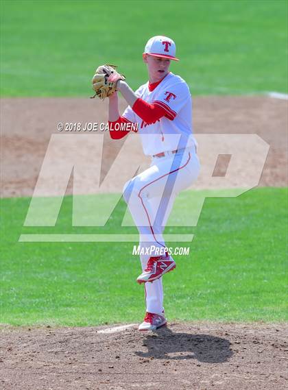 Thumbnail 1 in Lee [Robert E.] vs Taft [William H.] (South San Baseball Tournament) photogallery.